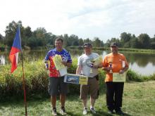 Senioři Tomáš Ciniburk, Vladimír Synek a Dalibor Sebera st.