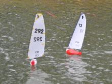 B. Boháč s 292 a vedle plující 13 patřící Tereze Seberové